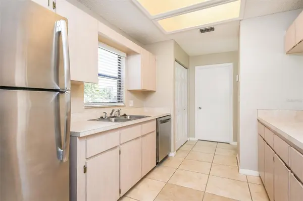 11943 BLACKHEATH CIR, Orlando, FL 32837
