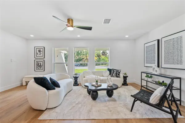 670 VENICE LN, Sarasota, FL 34242