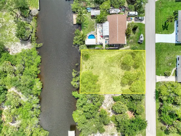 18422 VAN NUYS CIR, Port Charlotte, FL 33948