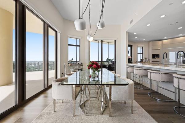 14300 RIVA DEL LAGO DR #2104, Fort Myers, FL 33907