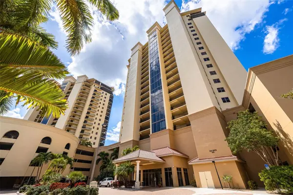 14300 RIVA DEL LAGO DR #2104, Fort Myers, FL 33907