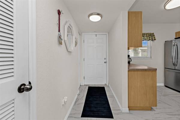 175 KINGS HWY ##227-B7, Punta Gorda, FL 33983
