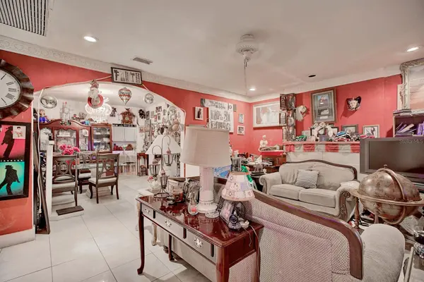 2577 LAKE LILLIAN DR, Avon Park, FL 33825