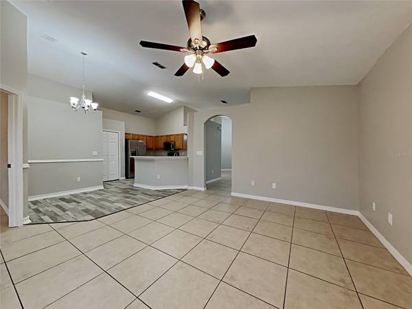 511 WELLESLY ST, Oviedo, FL 32765