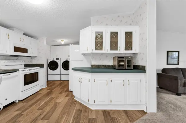 1000 KINGS HWY #380, Port Charlotte, FL 33980