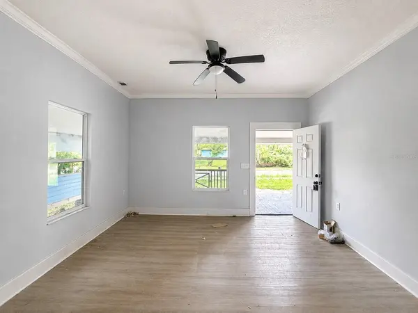 204 N MONROE AVE, Arcadia, FL 34266