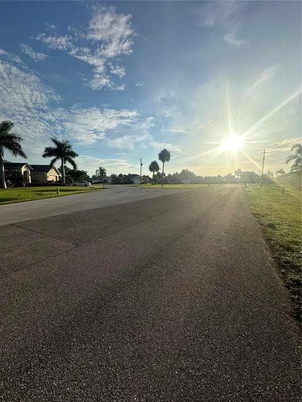 707 VINCA ROSEA, Punta Gorda, FL 33955