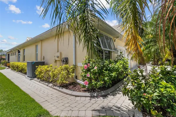 9486 HAWK NEST LN, North Port, FL 34287