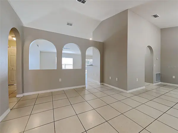 1322 DRAGON HEAD DR, Valrico, FL 33594