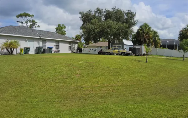2522 NANETTE LN, North Port, FL 34286