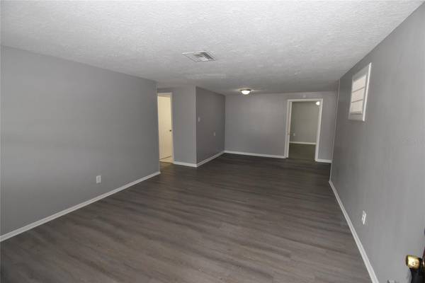 11025 PICKERING LN, Port Richey, FL 34668