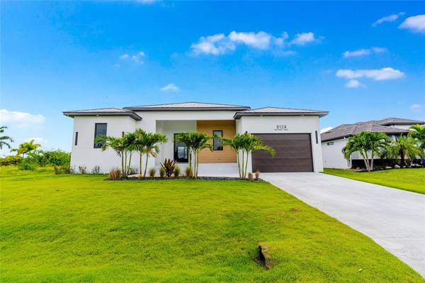 8124 TECUMSEH CIR, Port Charlotte, FL 33981
