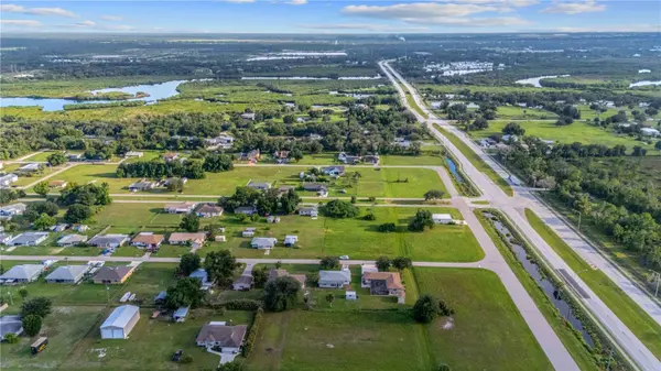 30040 OAK RD, Punta Gorda, FL 33982
