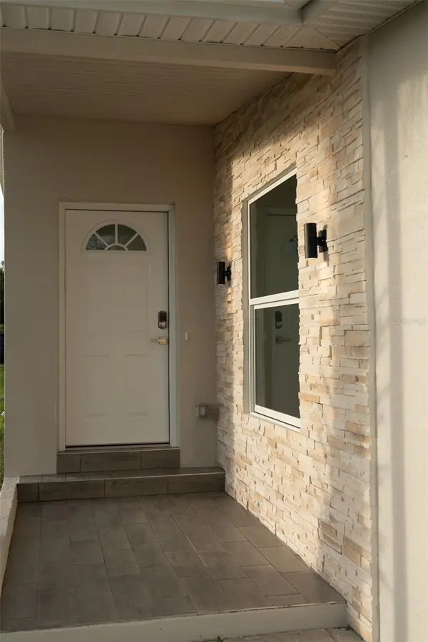 2464 WARNE ST, Port Charlotte, FL 33952