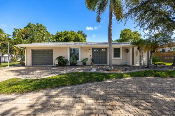 1223 BILTMORE DR, Fort Myers, FL 33901