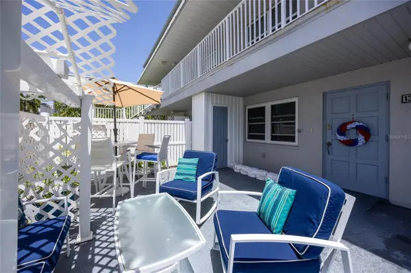6777 WINKLER RD #130, Fort Myers, FL 33919