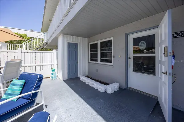 6777 WINKLER RD #130, Fort Myers, FL 33919