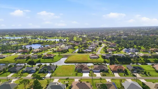 90 BROADMOOR LN, Rotonda West, FL 33947