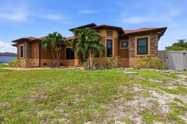 10393 HARLINGEN ST, Port Charlotte, FL 33981