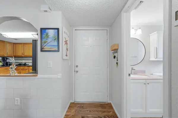 1051 FORREST NELSON BLVD #B202, Port Charlotte, FL 33952