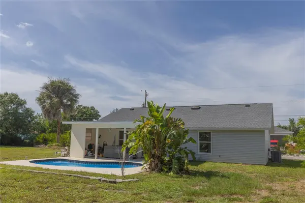 10453 GREENWAY AVE, Englewood, FL 34224