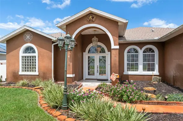 52 BUTTONWORTH DR, Palm Coast, FL 32137