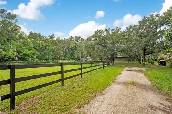 560 N LAKE PLEASANT RD, Apopka, FL 32712
