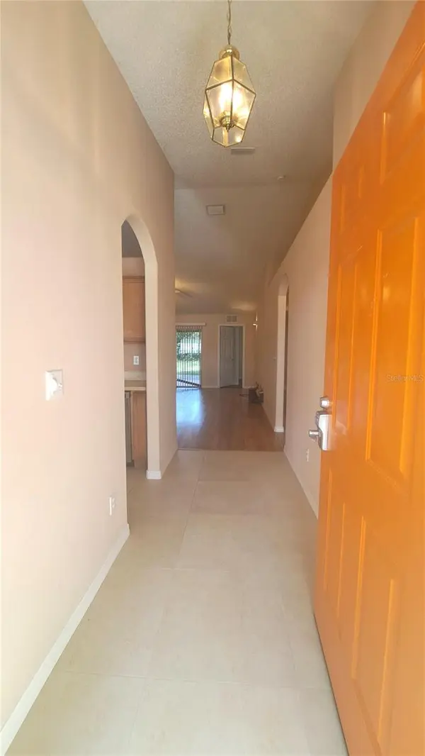 16 LLOSHIRE PATH, Palm Coast, FL 32164