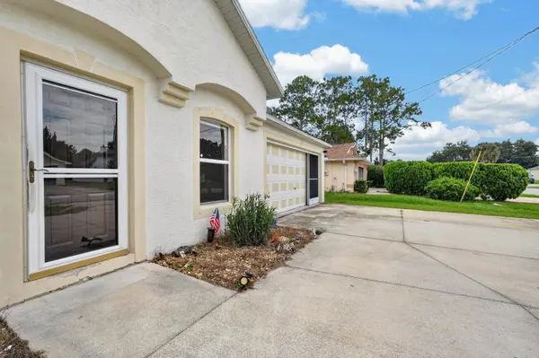 6 BROWNSTONE LN, Palm Coast, FL 32137