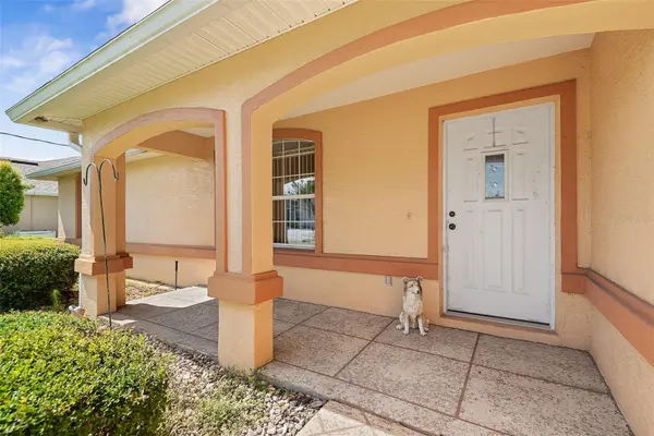 52 FENWICK LN, Palm Coast, FL 32137