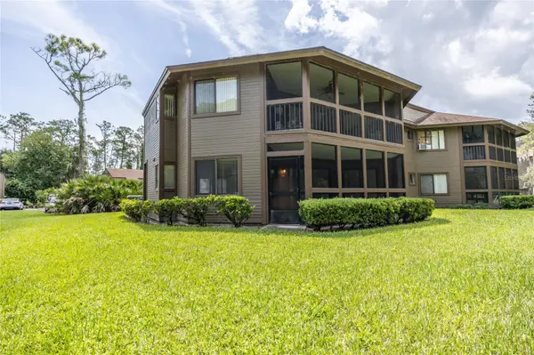 9 SOUTHBURY CT #9, Palm Coast, FL 32137