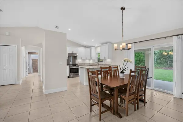 39 WHITE HOUSE DR, Palm Coast, FL 32164