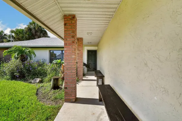 109 CORAL REEF CT N, Palm Coast, FL 32137