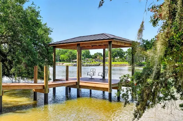 114 HERNANDEZ AVE, Palm Coast, FL 32137