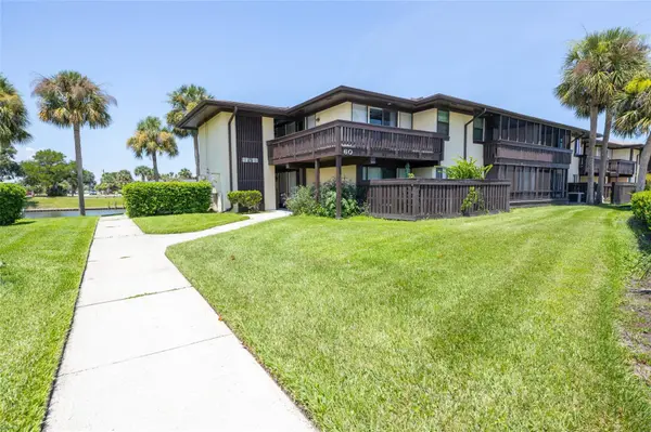 60 CLUB HOUSE DR #208, Palm Coast, FL 32137