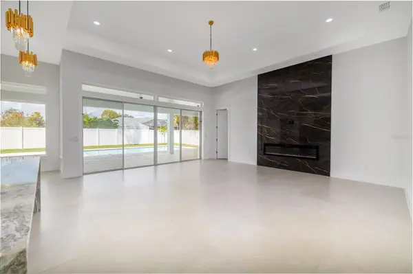 34 FALLEN OAK LN, Palm Coast, FL 32137