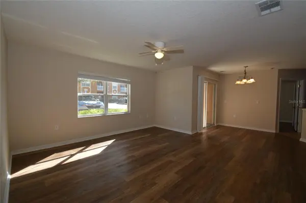 4600 E MOODY BLVD #8D, Bunnell, FL 32110