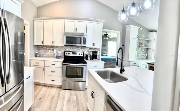 12 PRINCESS KIM LN, Palm Coast, FL 32164