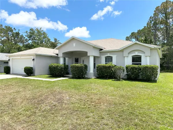 15 RUTH DR, Palm Coast, FL 32164