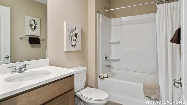 50 HARDWOOD TRL, Palm Coast, FL 32137