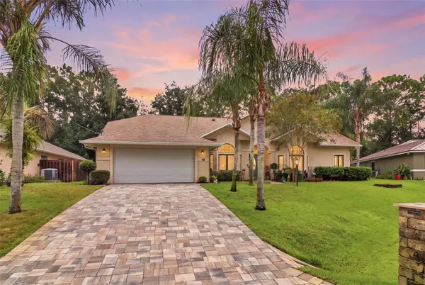 19 WOODGUILD PL, Palm Coast, FL 32164