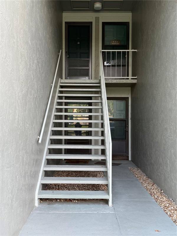 308 PALM COAST PKWY #202, Palm Coast, FL 32137