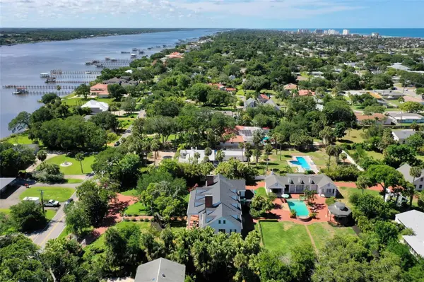 253 JOHN ANDERSON DR, Ormond Beach, FL 32176