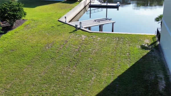 243 YACHT HARBOR DR, Palm Coast, FL 32137
