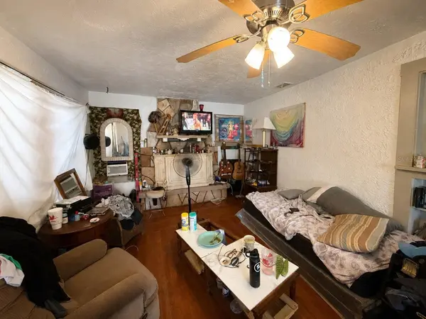 202 SHADY PL, Daytona Beach, FL 32114