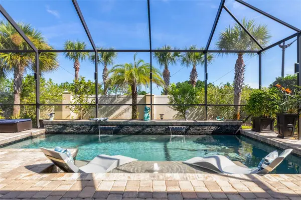 2 DEL PALMA DR, Palm Coast, FL 32137
