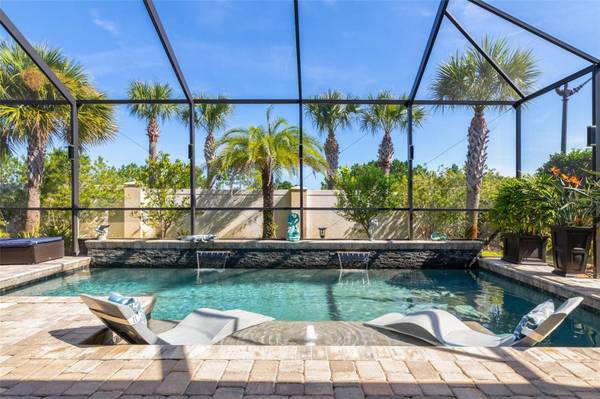 2 DEL PALMA DR, Palm Coast, FL 32137