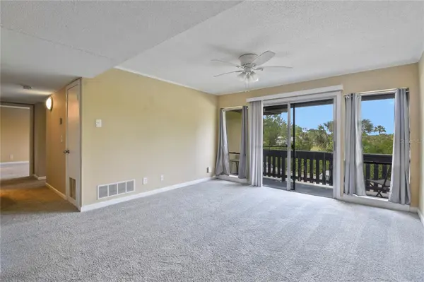 40 CLUB HOUSE DR #207, Palm Coast, FL 32137