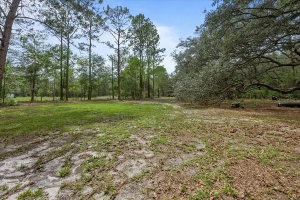 130 BUCKLES DR, Interlachen, FL 32148