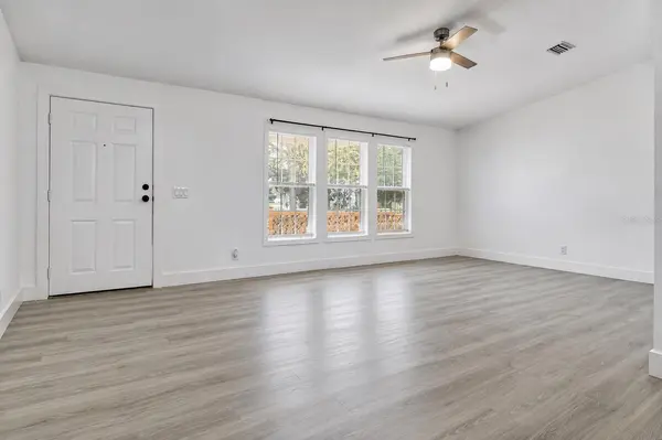 36112 LAKE UNITY RD, Fruitland Park, FL 34731